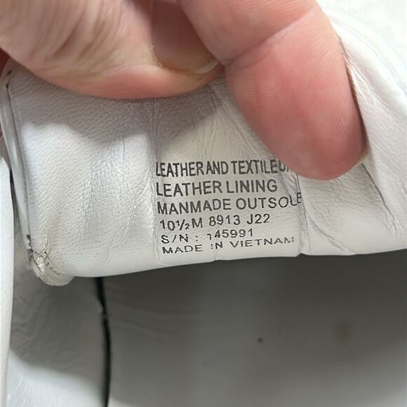 TORY BURCH Ladybug Lace Up Low Top Sneakers Shoes Women's 10.5 - Picture 12 of 12